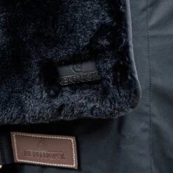 Borstbeschermer Kentucky Bont Zwart -Default Template 3 borstbeschermer kentucky bont zwart 1500x1500 137821