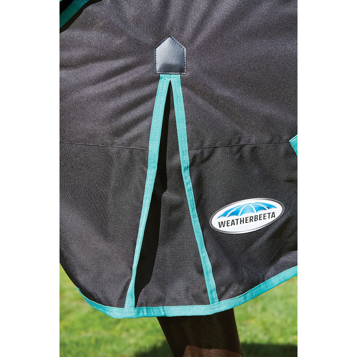 Deken WeatherBeeta Green-Tec 900D 360gr Zwart-groen 5 Deken WeatherBeeta Green-Tec 900D 360gr Zwart-groen - Afbeelding 5