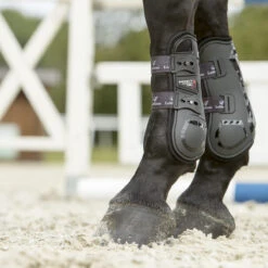 Peesbeschermers LeMieux Impact Zwart -Default Template 3 peesbeschermers lemieux impact zwart 1500x1500 116660