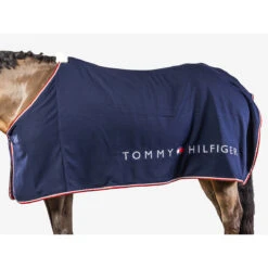 Showdeken Tommy Hilfiger Light & Dry Donkerblauw 5 Showdeken Tommy Hilfiger Light & Dry Donkerblauw -Default Template 3 showdeken tommy hilfiger light dry donkerblauw 1500x1500 184591