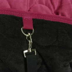 Staldeken Friesian Horse By Horsegear 160gr Donkerrood -Default Template 3 staldeken friesian horse by horsegear 160gr donkerrood 1500x1500 173358