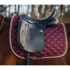 Zadeldek Horsegear Aurum Donkerrood -Default Template 3 zadeldek horsegear aurum donkerrood 1500x1500 139057