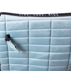 Zadeldek QHP Astana Blauw -Default Template 3 zadeldek qhp astana blauw 1500x1500 159115