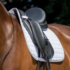 Zadeldek QHP Florence Wit 5 Zadeldek QHP Florence Wit -Default Template 3 zadeldek qhp florence wit 1500x1500 123959