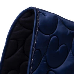 Zadeldek QHP Lily Donkerblauw -Default Template 3 zadeldek qhp lily donkerblauw 1500x1500 163603